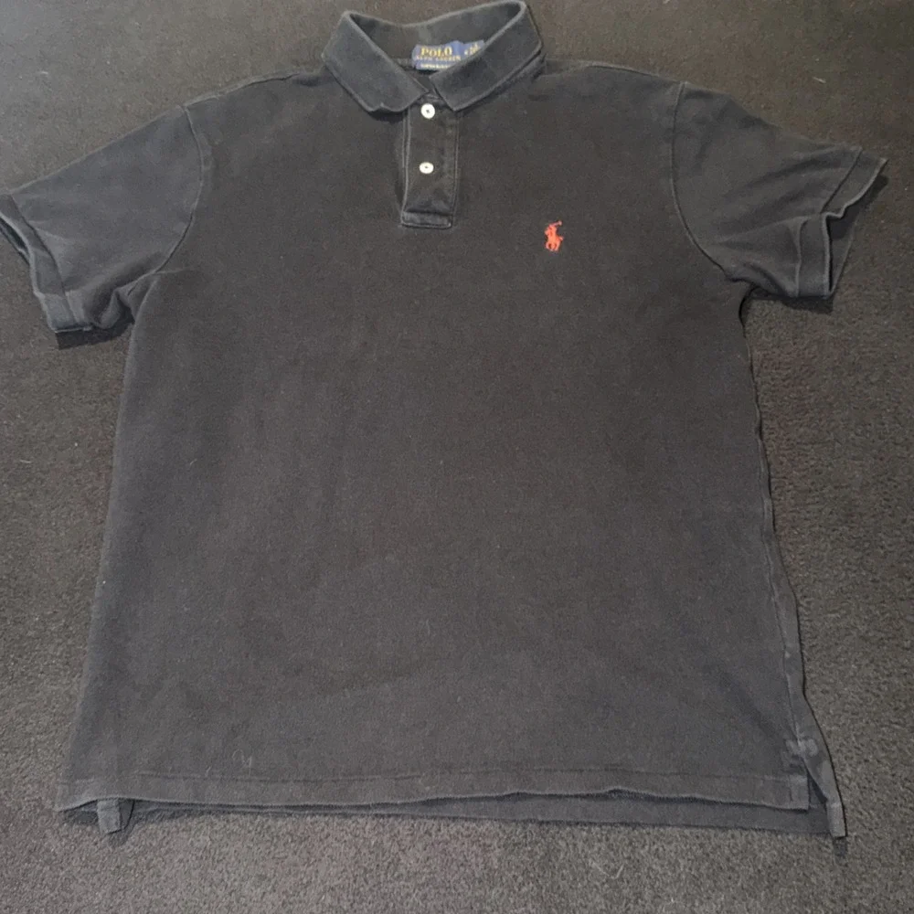 Polo Ralph Lauren Black Collared Short Sleeved Red Custom Fit Mens Medium